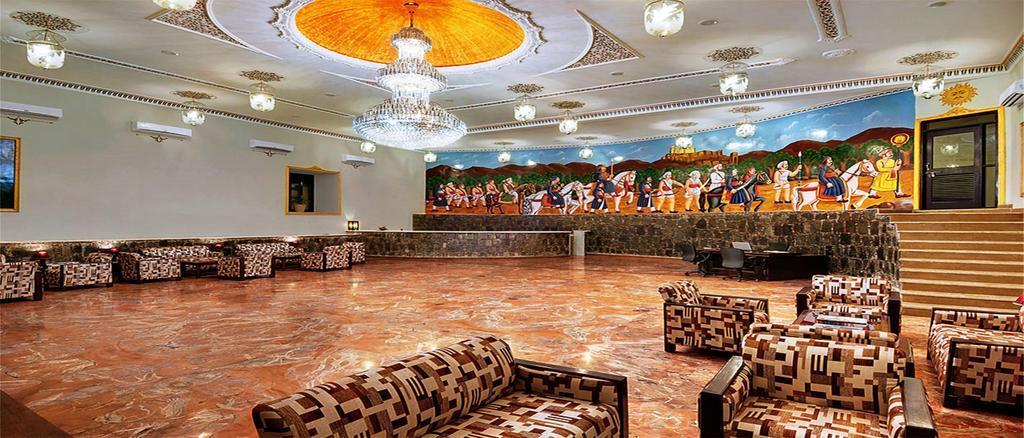 Hotel The Amargarh Udaipur Esterno foto