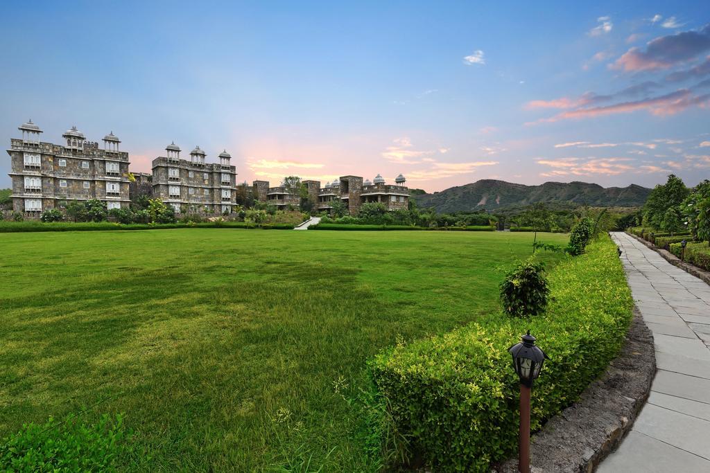 Hotel The Amargarh Udaipur Esterno foto