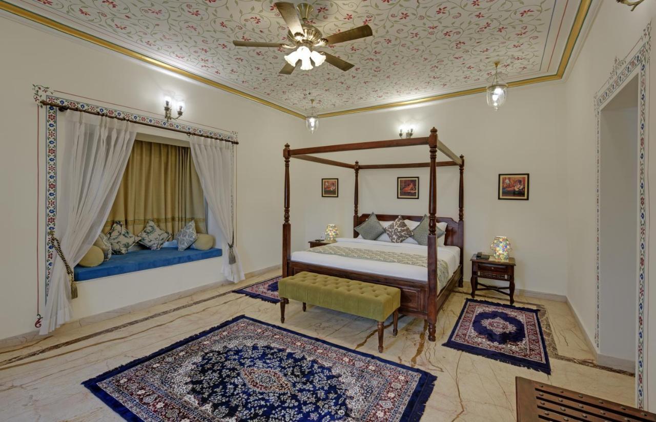 Hotel The Amargarh Udaipur Esterno foto