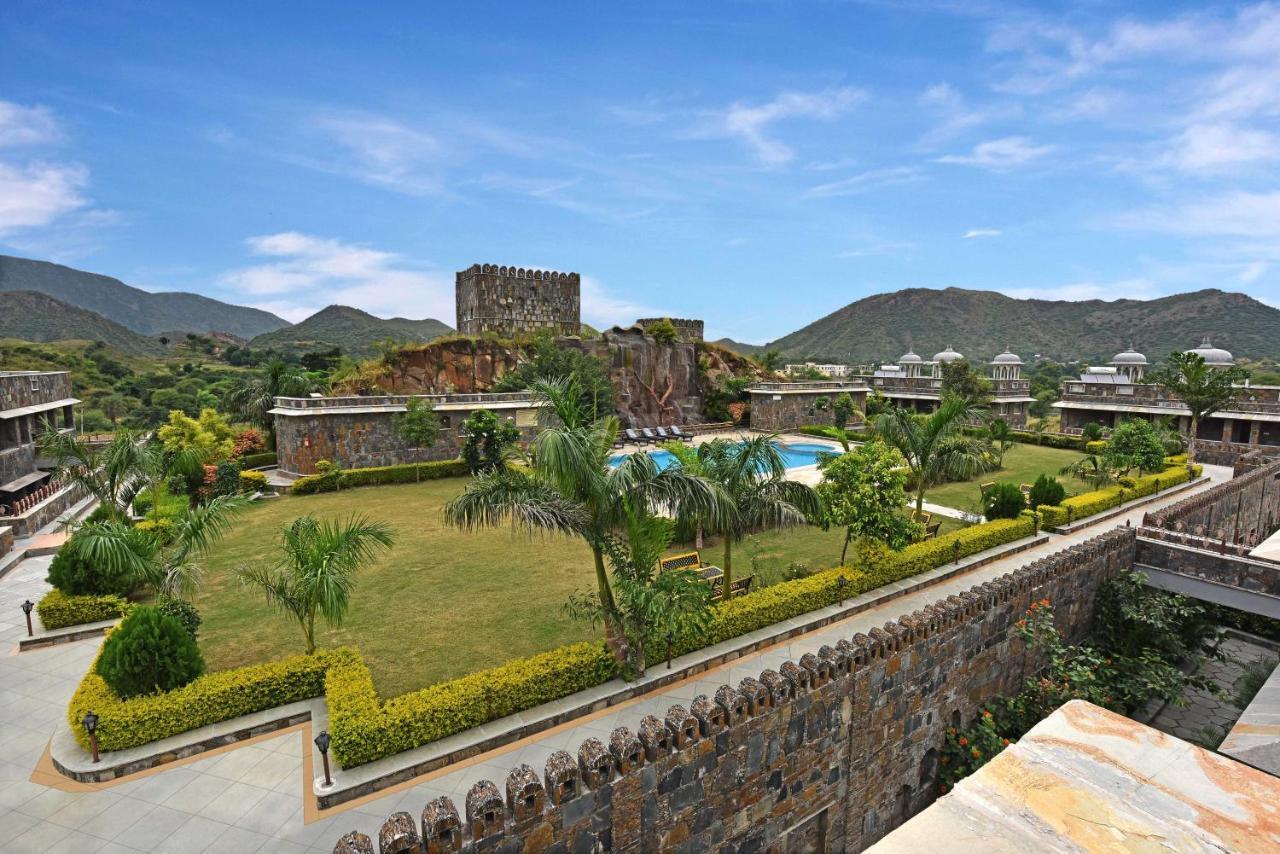 Hotel The Amargarh Udaipur Esterno foto