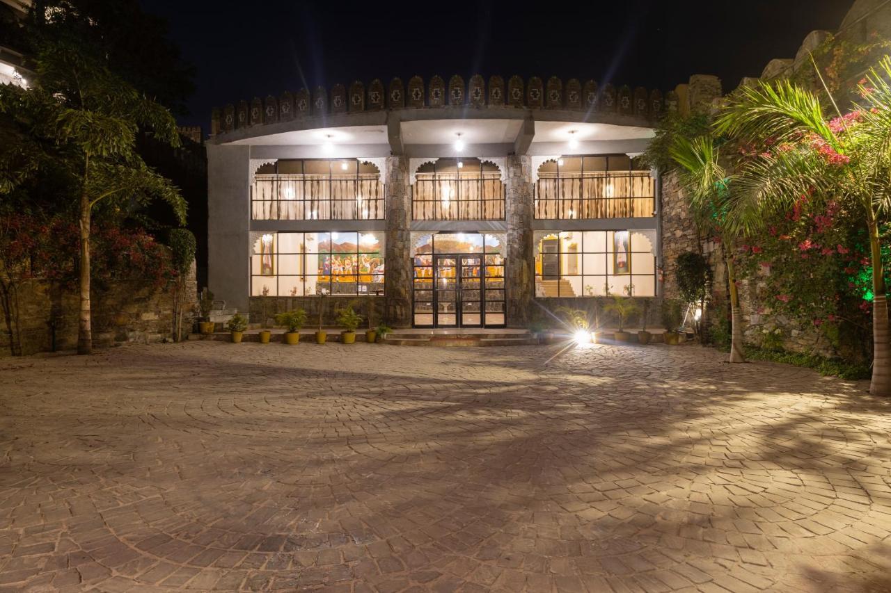 Hotel The Amargarh Udaipur Esterno foto